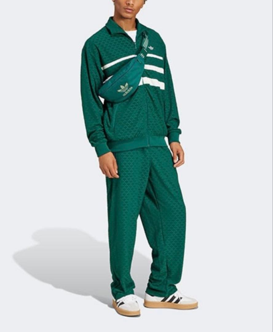 adidas モノグラムセットアップ/カレッジグリーン(上S/下M)