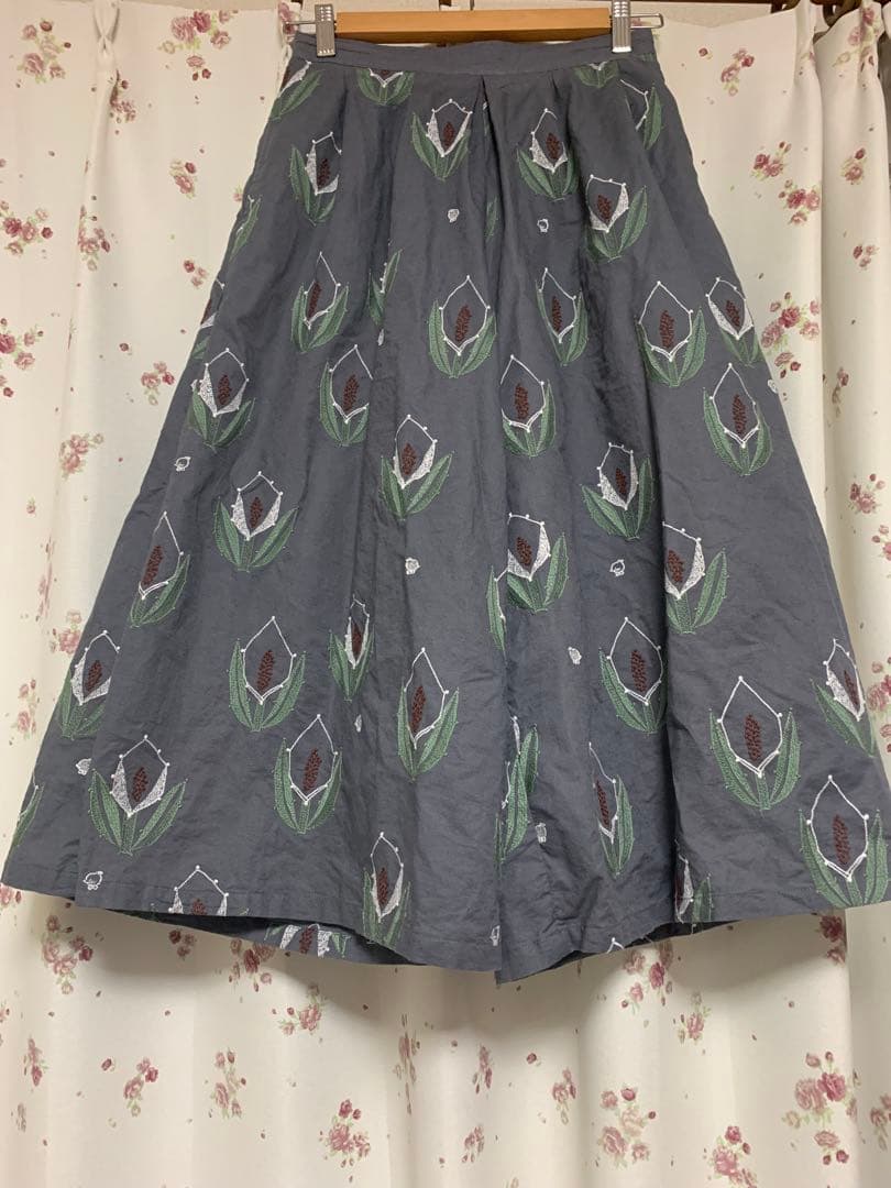 marble sud MIZBASHO TUCK ハカマパンツ