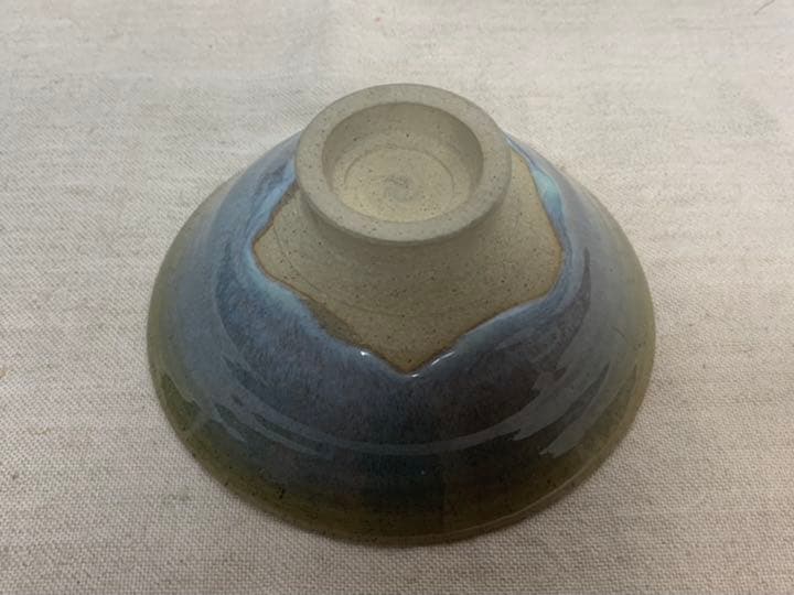 抹茶碗　平茶碗　青釉　貫入あり　茶道具