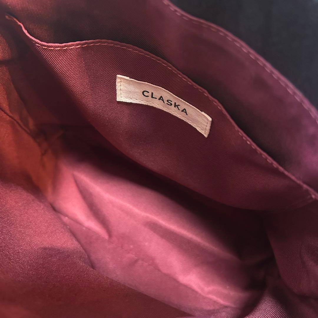 極美品　CLASKA クラスカ　シンプルレザーショルダーバッグ　斜めがけ　黒