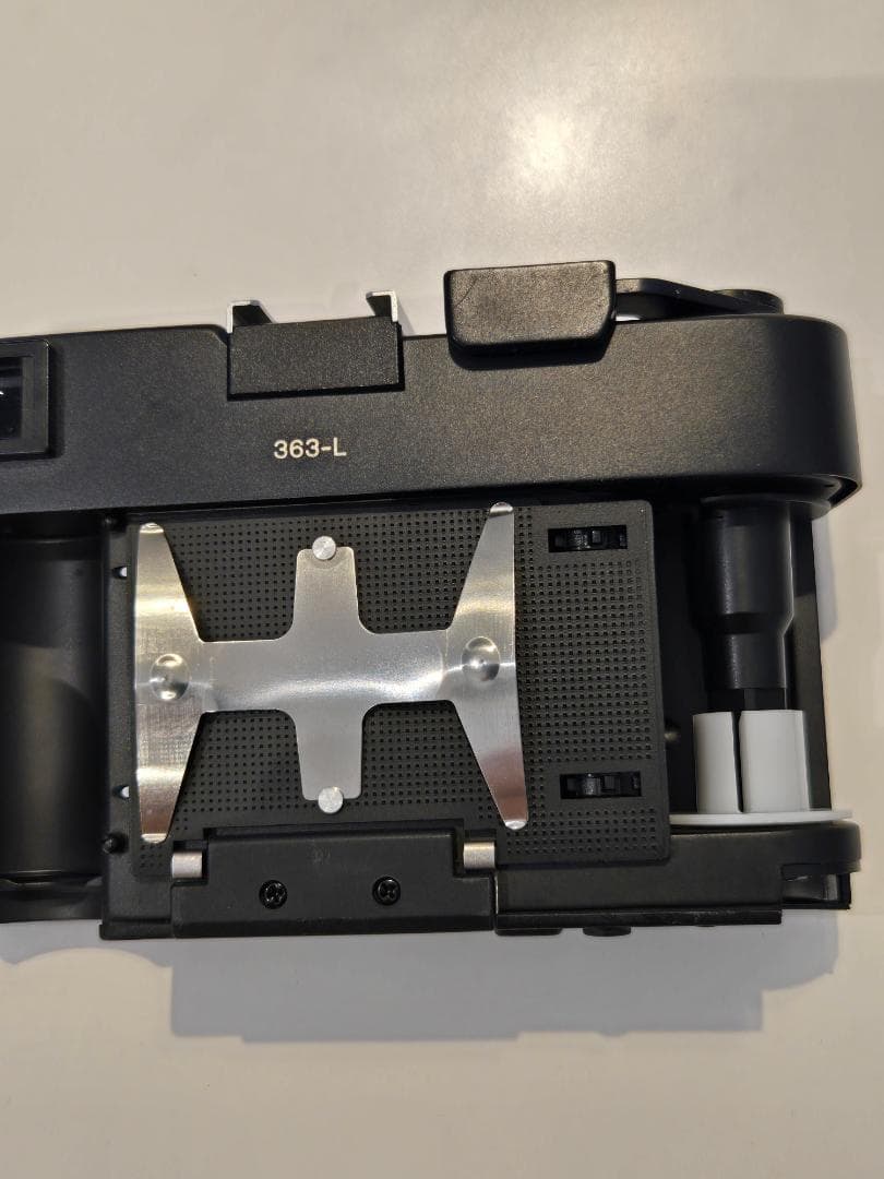 ばいにゃ　Leica CL + Summicron 40/f2