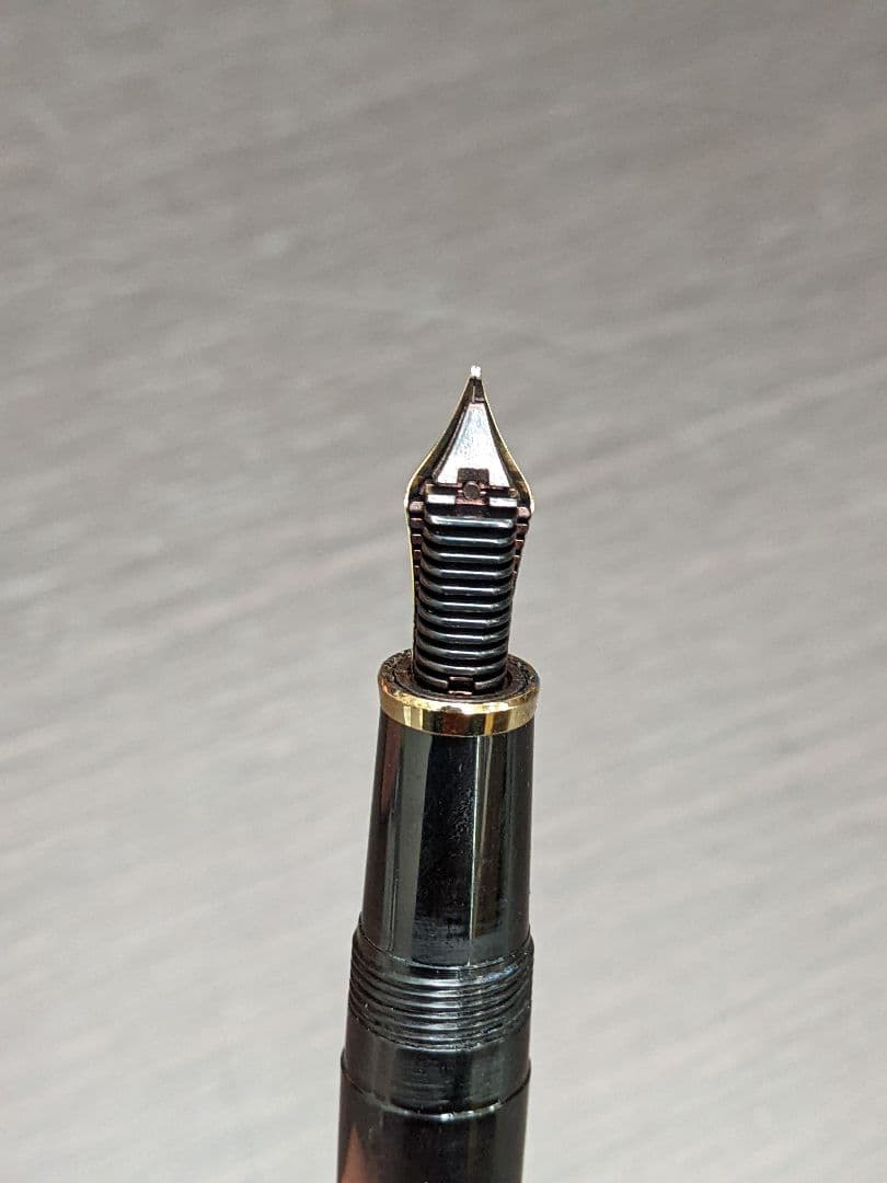 SAILOR セーラー 14K 金 ゴールド ペン先 黒 万年筆