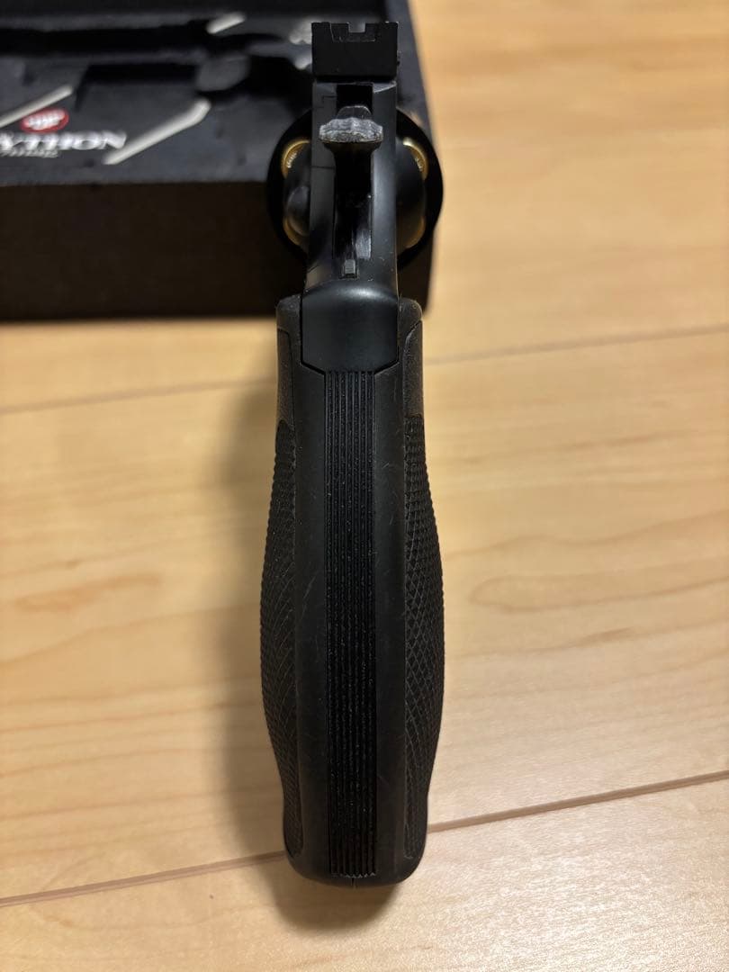 東京マルイ　コルト パイソン 357マグナム　4インチ　ASGK認証