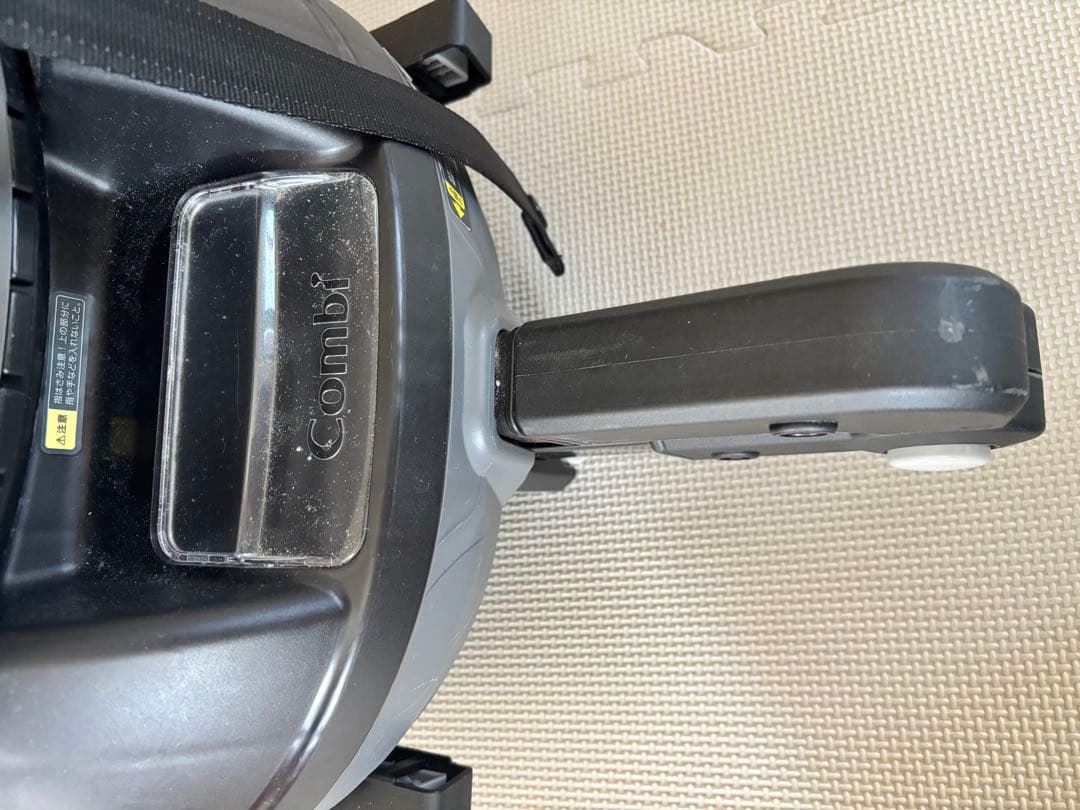 Combi クルムーヴスマート　ISOFIX