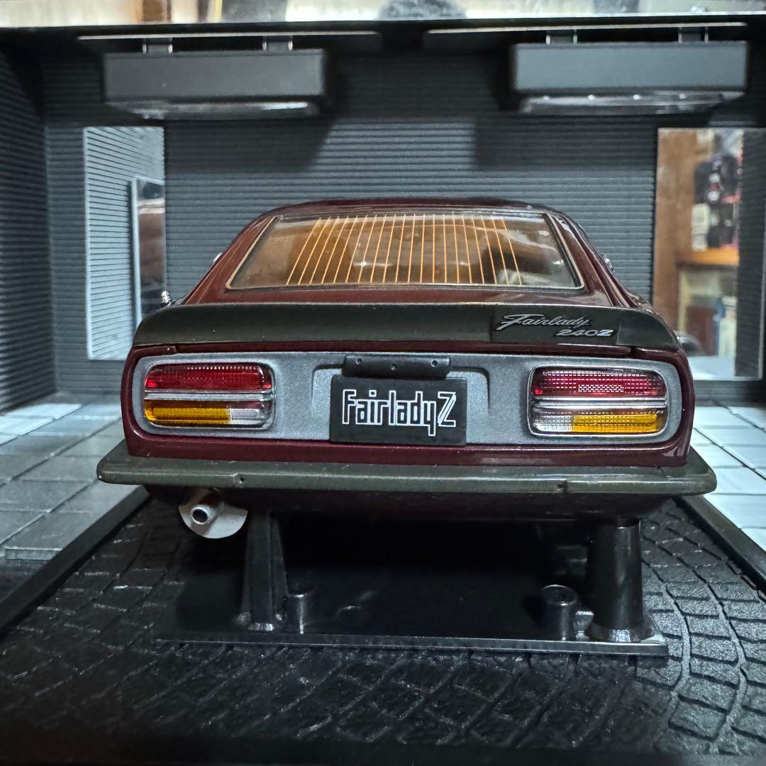 絶版未展示品 京商 1/18 ニッサン フェアレディ 240Z-G マルーン