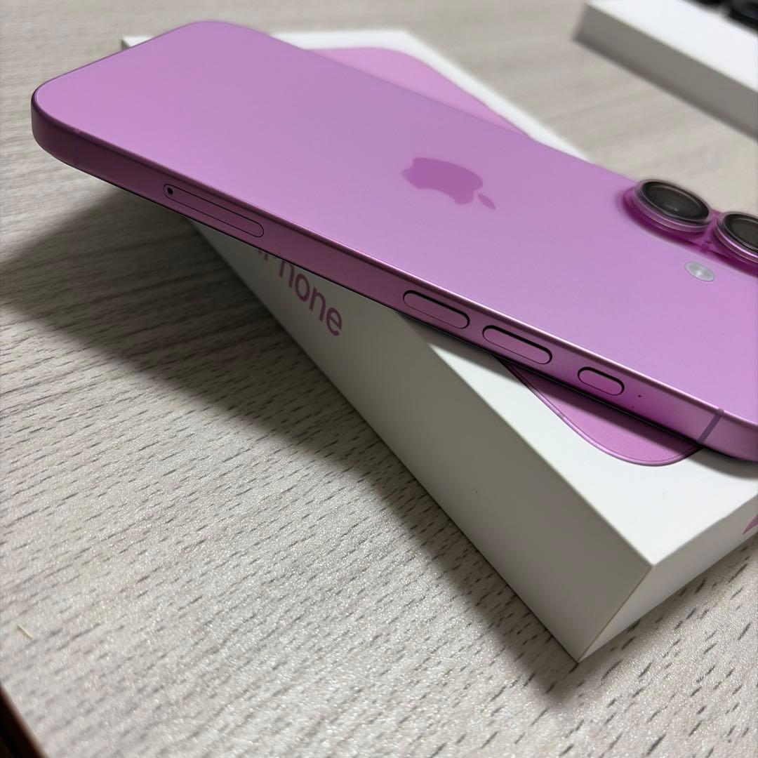 【美品】iPhone16 128GB SIMフリー バッテリー93% ピンク