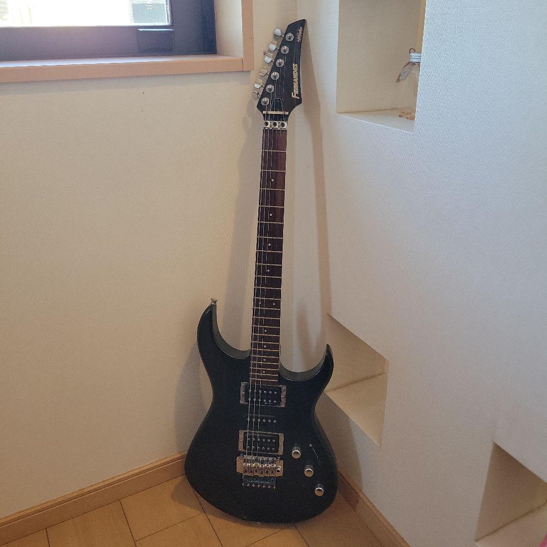 フェルナンデス　エレキギター
