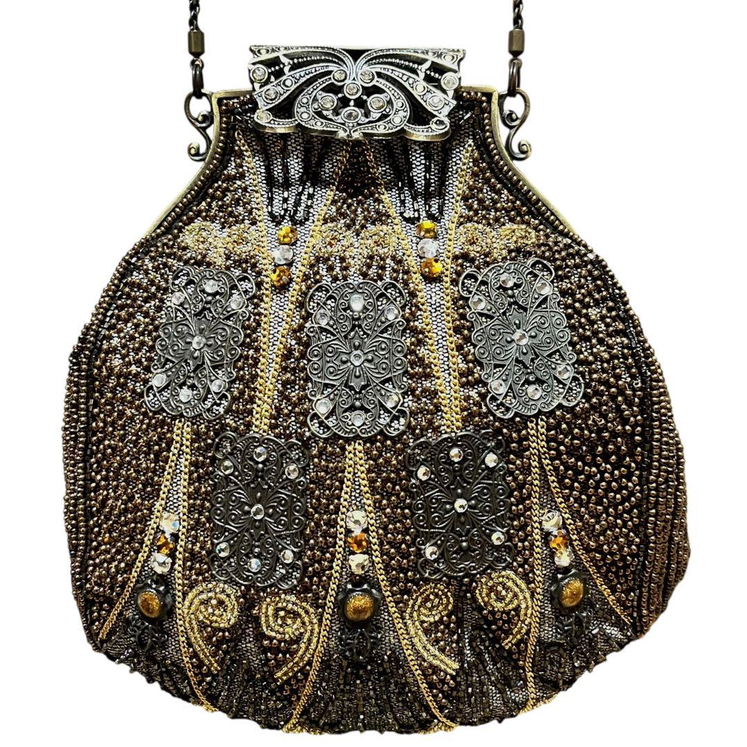 美品　ルミーはしもと　パーティバッグ　ビーズ刺繍　チェーン　皇室御用達