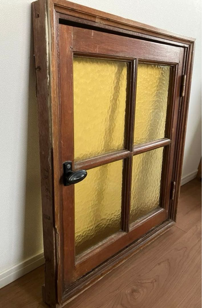 【antique】フランス ガラス窓 マスタードイエロー