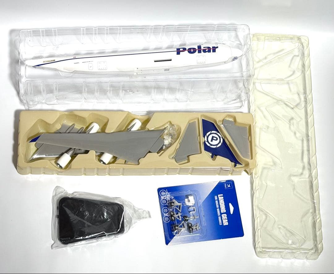 hogan 1/200 B747-400F Polar Air Cargoギア付