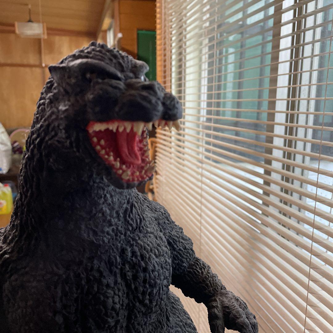 ゴジラと幼虫モスラ（親モスラおまけ）