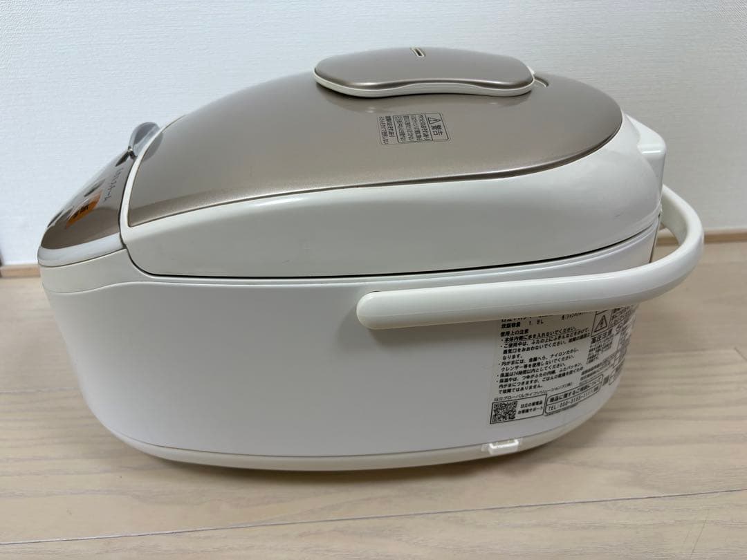 HITACHI RZ-TS183M 炊飯器