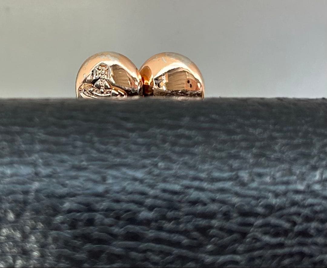 ① ヴィヴィアン ウエストウッド 財布 がま口 黒