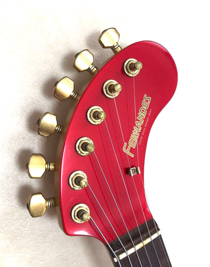 【美品】ZO-3C MRED アンプ内蔵ギター ディストーション切替SW付