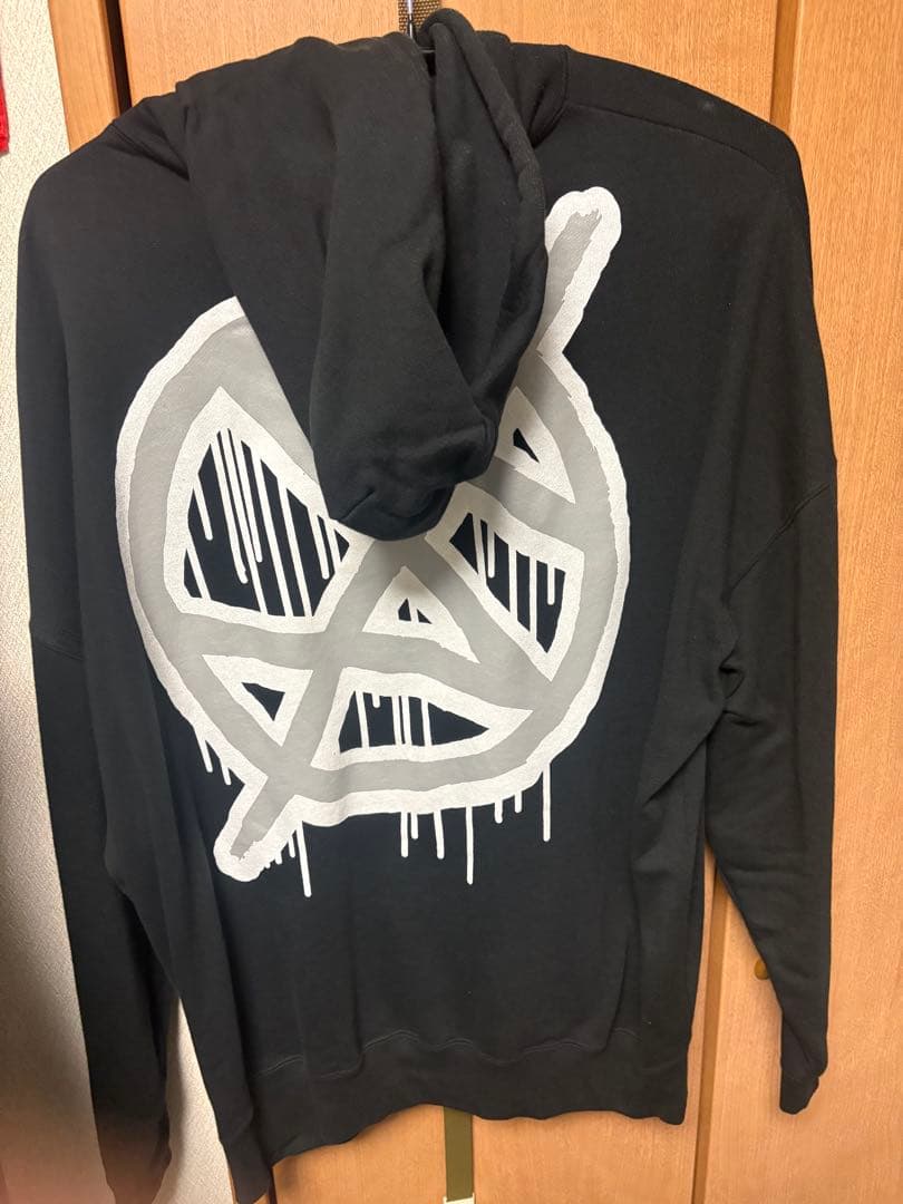 Deviluse × SHADOWS パーカー