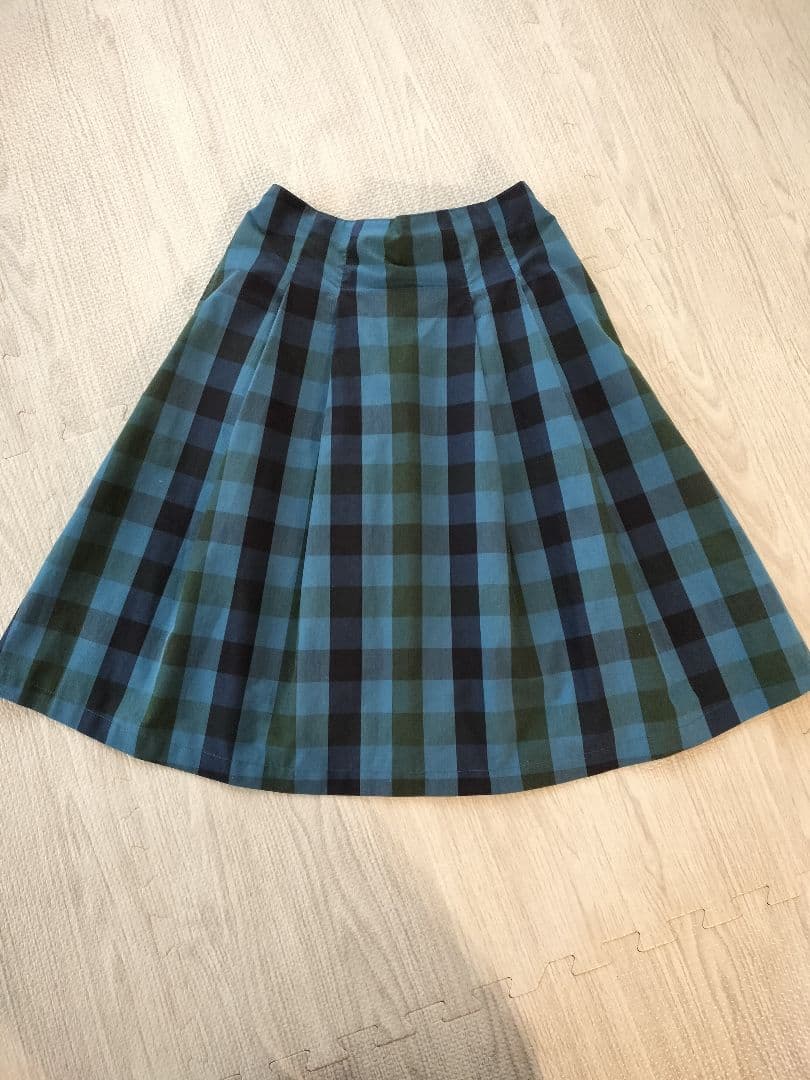 familiar　140 チェック柄 スカート