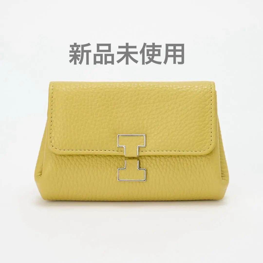 期間限定値下げ【新品未使用】IACUCCI イエロー 財布
