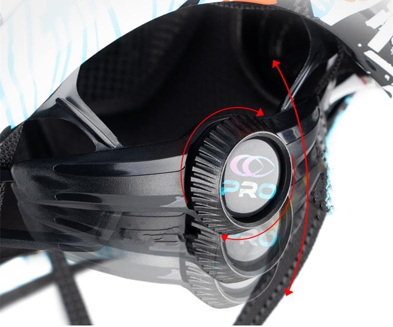 CIGNA PRO ストライダー レース用 フルフェイス ヘルメット 走行撮影