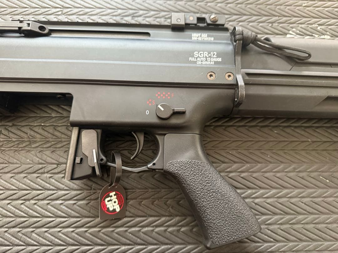 東京マルイ　SGR-12 電動ショットガン ブラック