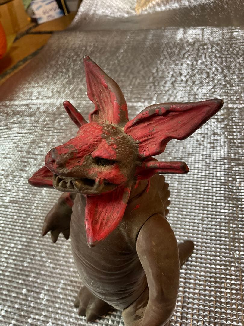 マルサン製／ガボラ。当時もの。ウルトラマンの怪獣【汚れあるが価値はあります】。