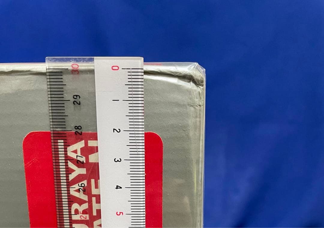 ★未開封新品　ウルトラマン Aタイプ　1/2 スケールマスク　メディコムトイ