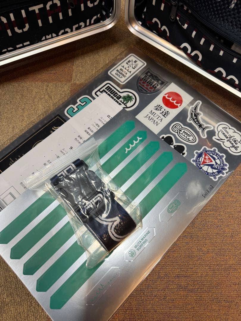 muta ムータマリン　シルバーアルミニウムキャリーケース 60サイズ TSA