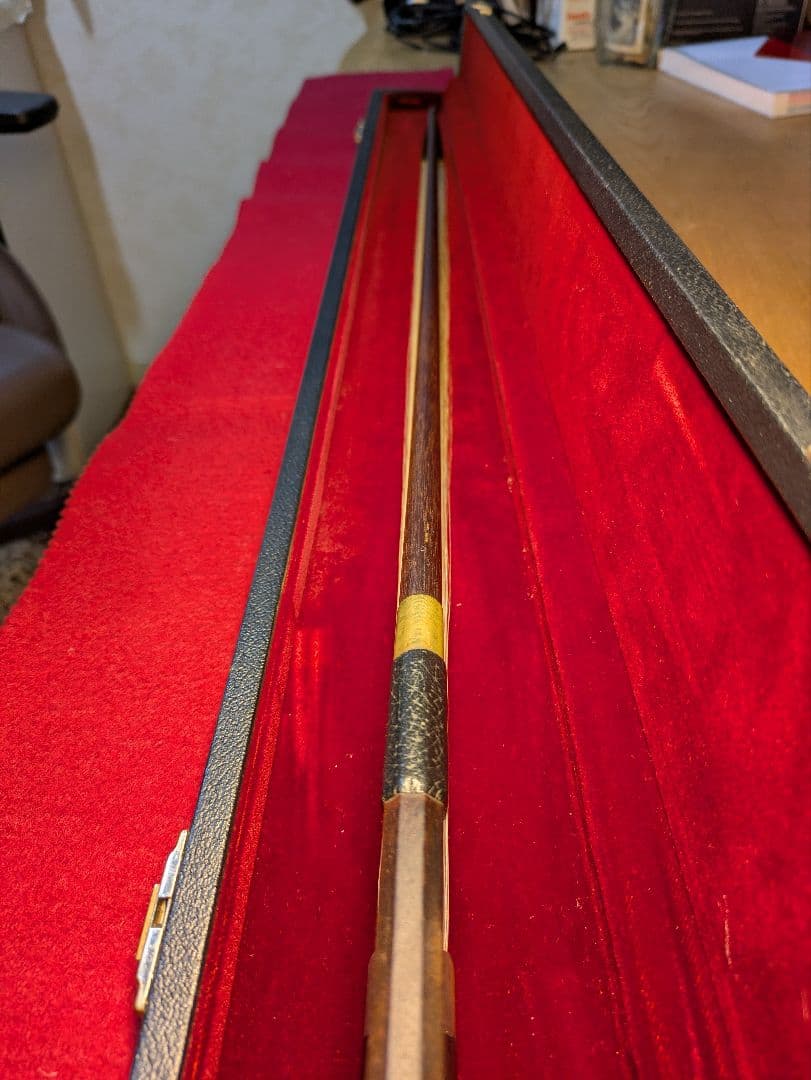 コントラバス弓　*Egidius Dörflar***