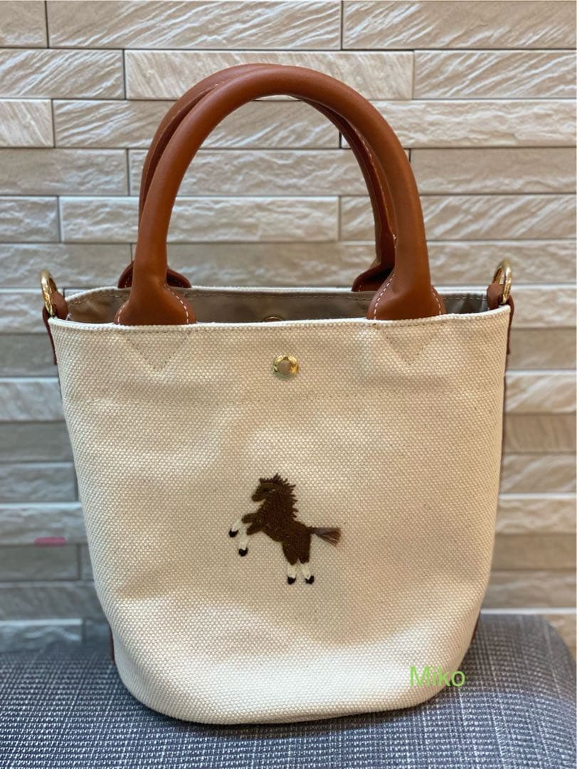 新品未使用★SEVENTEN by MIHO K馬刺繍ミニショルダーバック