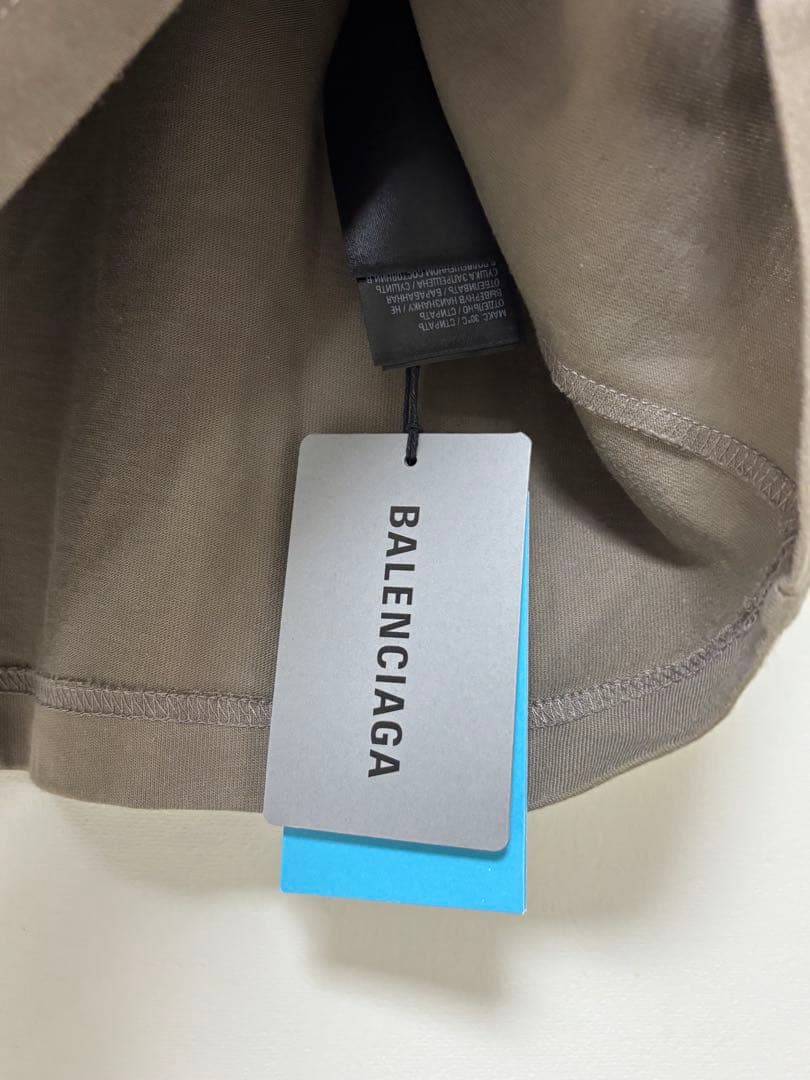 トップス BALENCIAGA WFP T WOLD FOOD PROGRAMME