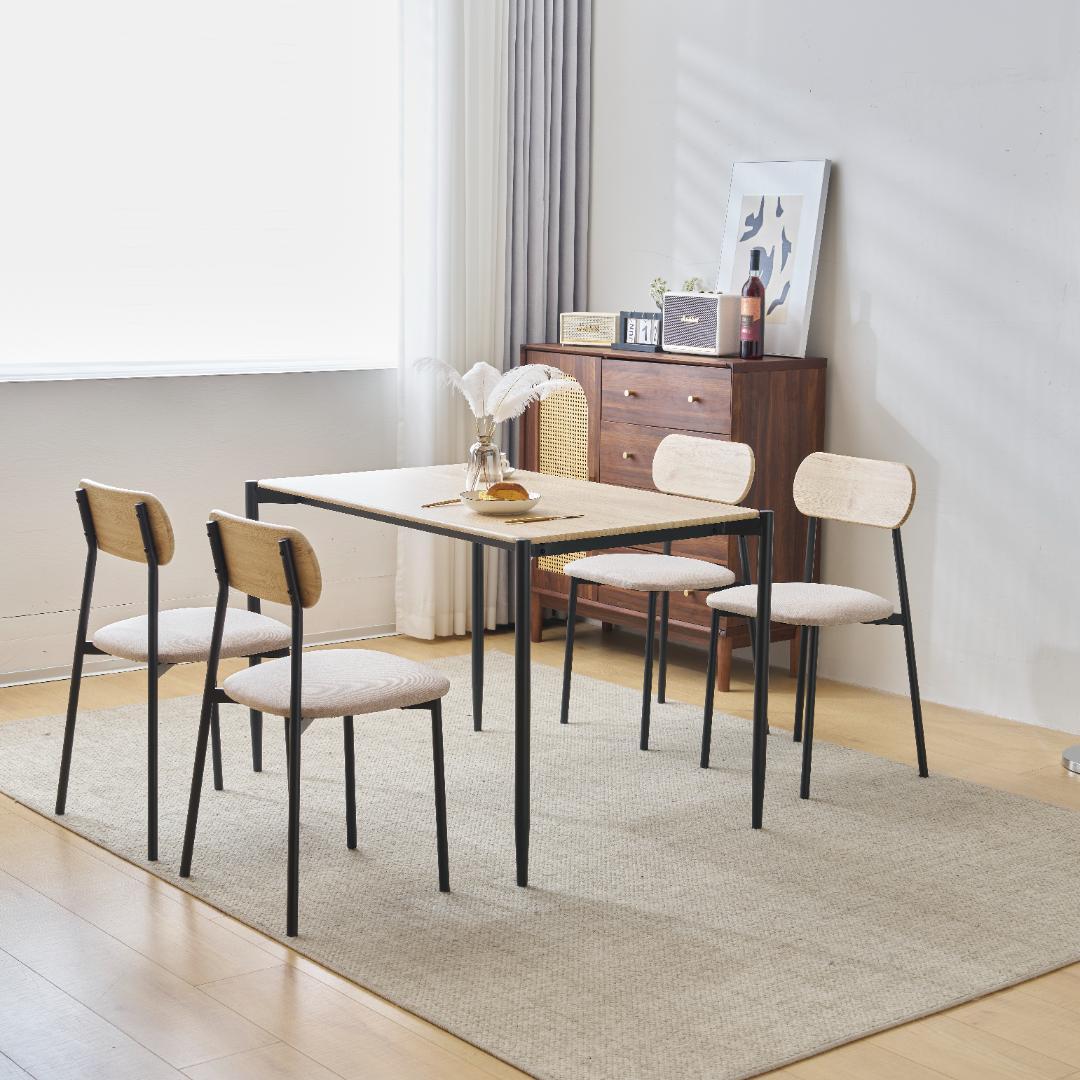 三連休大セール！4人用ダイニングテーブル　チェア付き食卓　人気品　NATURAL