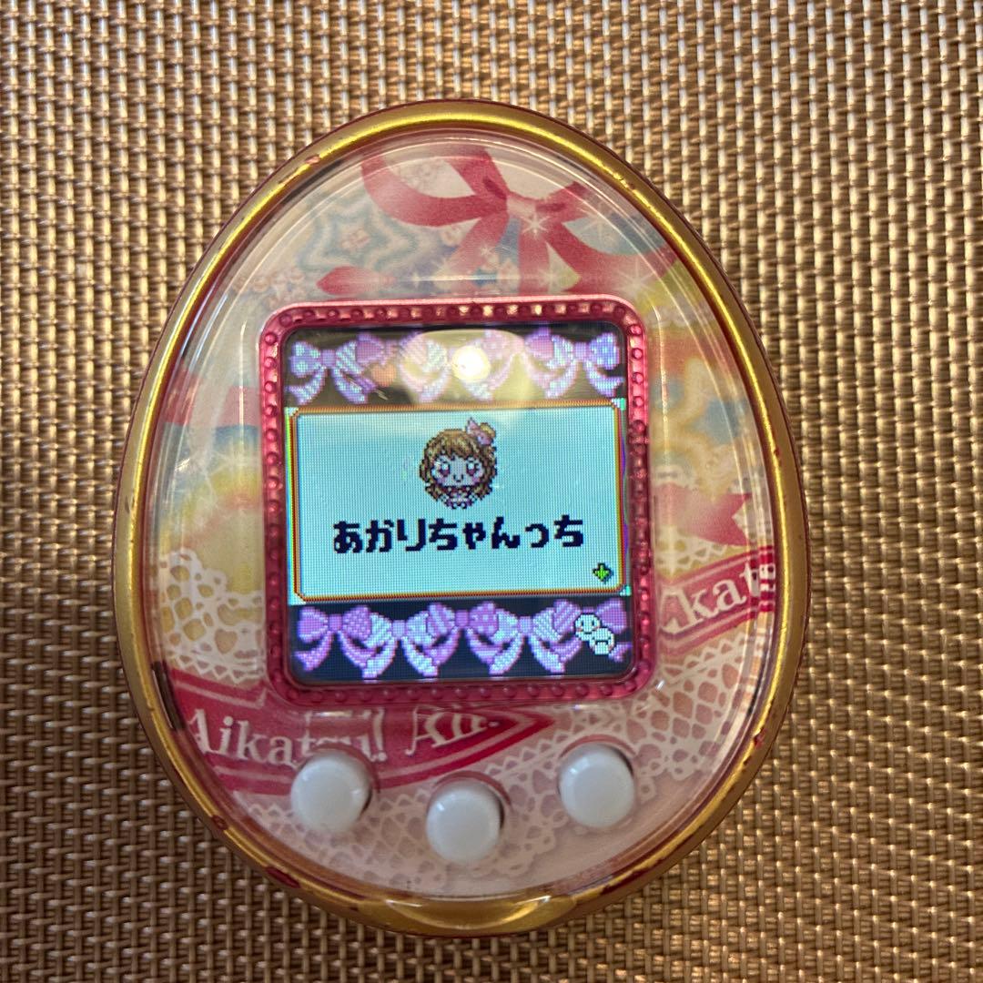 【動作確認済み】たまごっち4U ピンク ストラップ＆カバー＆4Uカード2枚付き