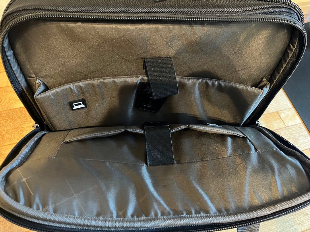 【新品未使用】Travelpro フライトバッグ