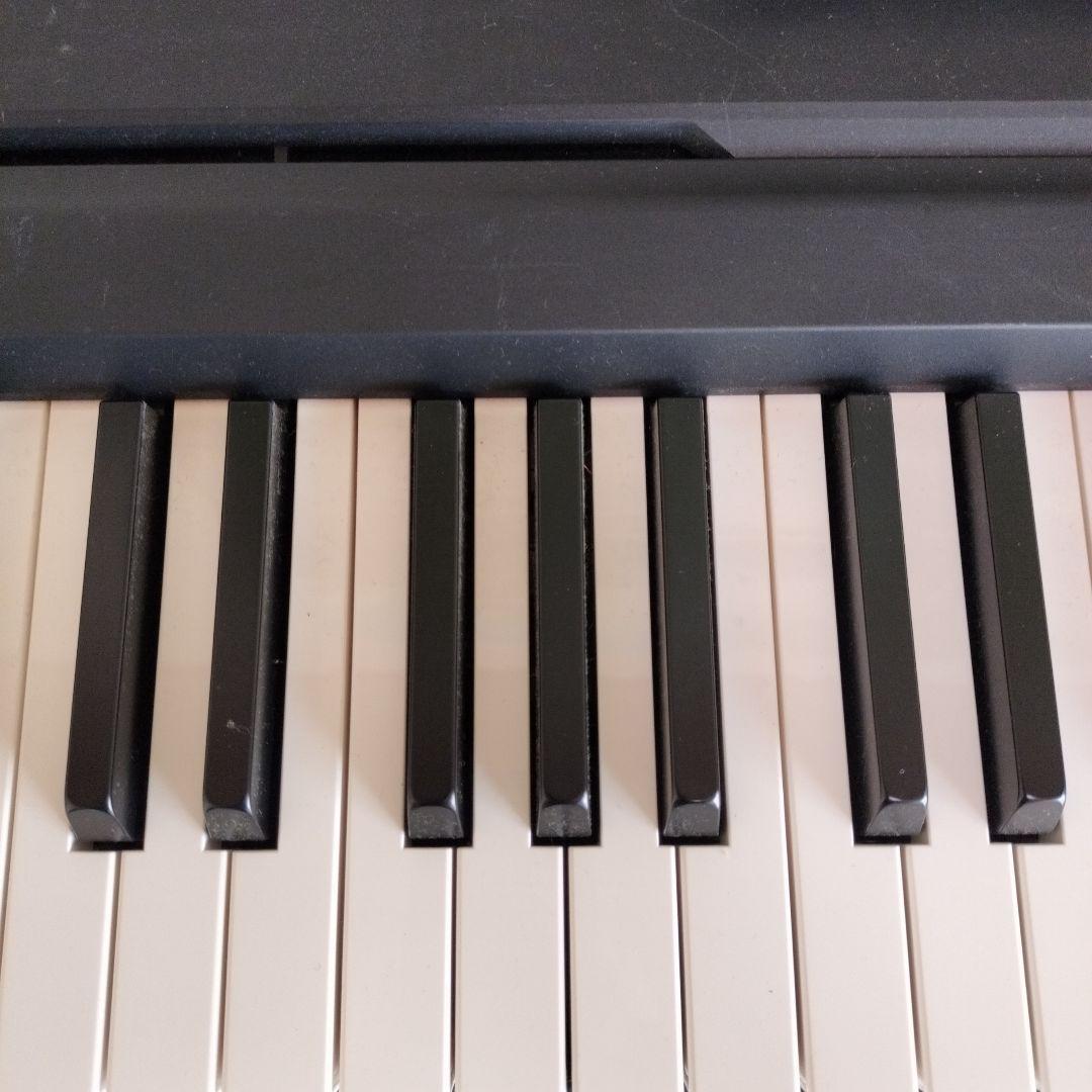 ♦ヤマハ電子ピアノ８８鍵盤 ♦譜面立て スタンド ✔椅子無し