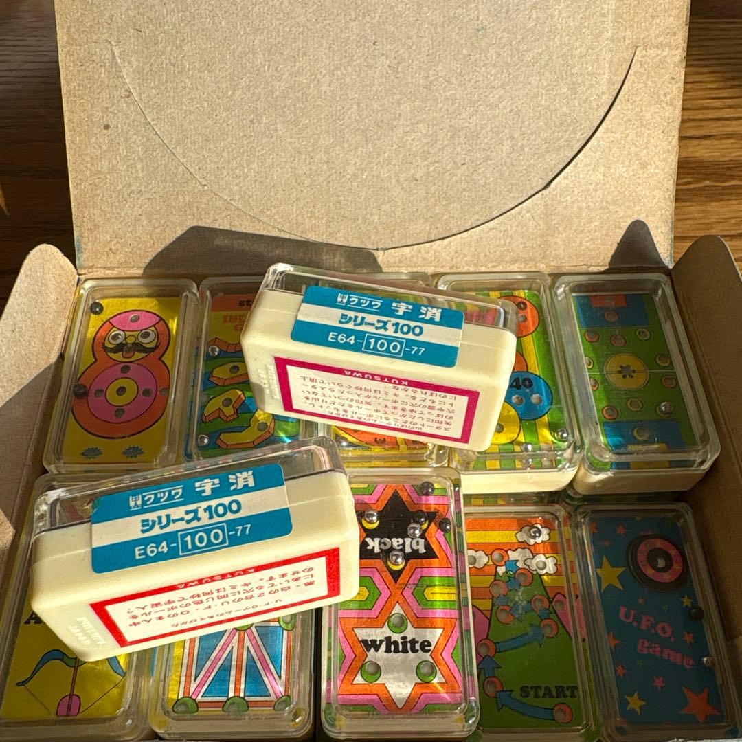 ピンボール風　消しゴム　箱入り！20個入り