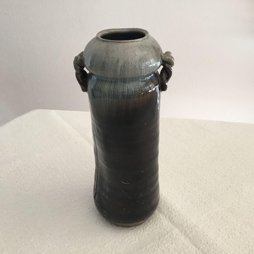 【唐津焼】今岳窯　溝上藻風　耳付き朝鮮唐津花入れ