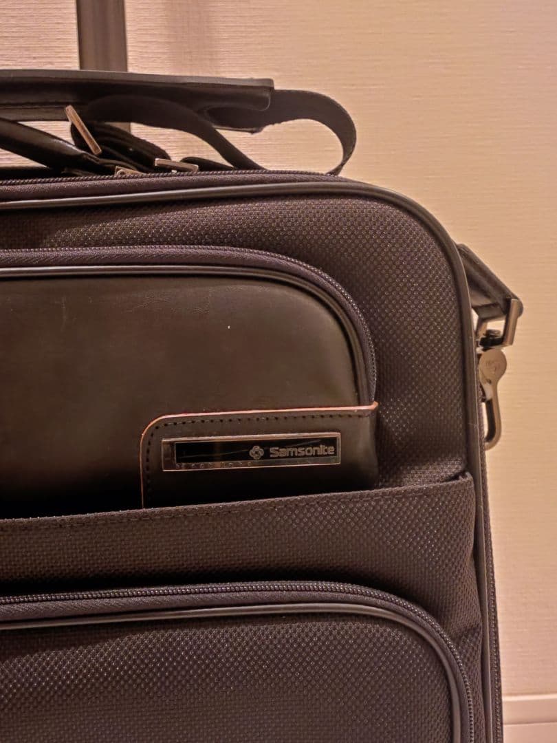 美品 人気 Samsonite 黒キャリーケース ビジネスバッグ ブリーフケース