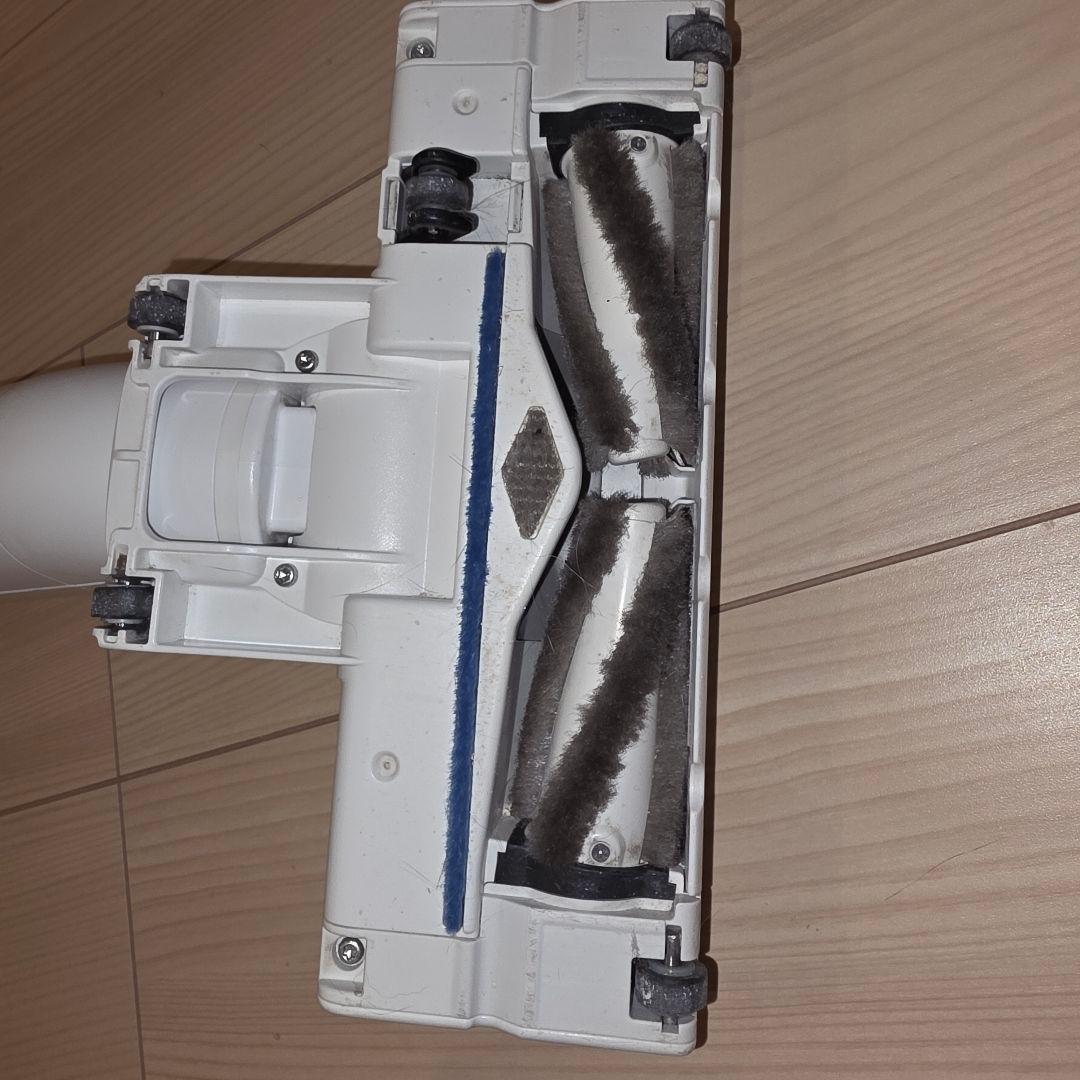 パナソニック コードレス 掃除機 MC-NS100K　予備バッテリー　紙パック付