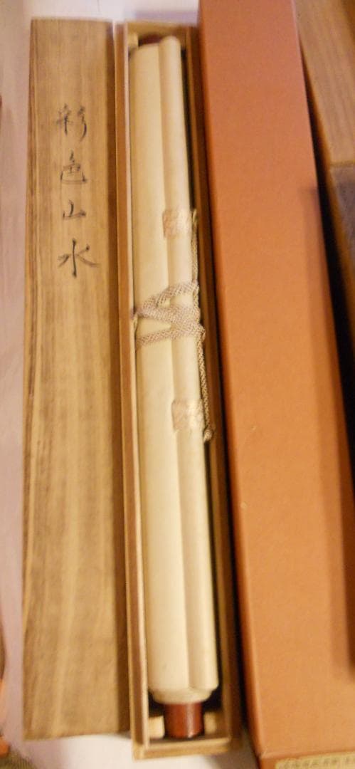 掛け軸 花峰 彩色山水 絹本 希少 軸装 茶道具 掛軸 美品 です。