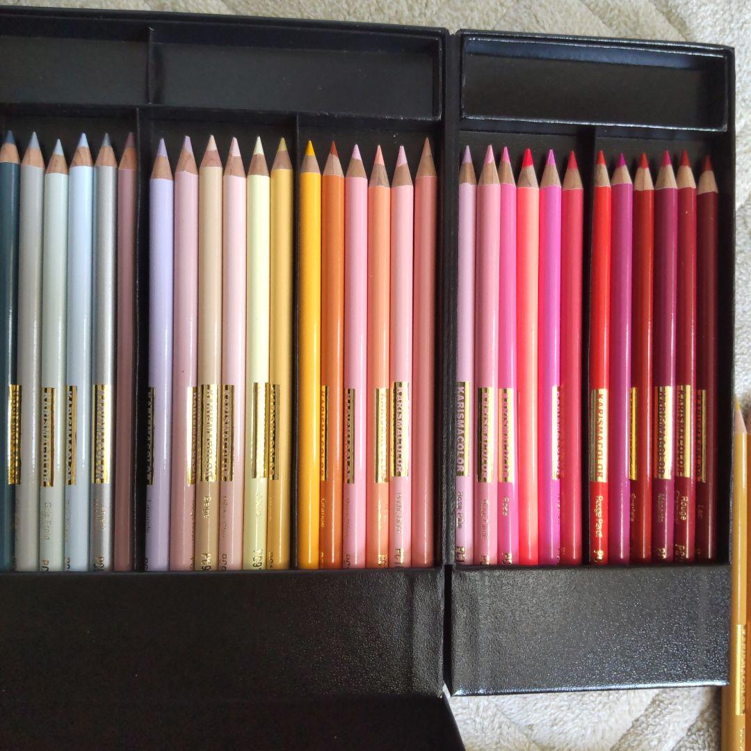 カリスマカラー　色鉛筆　102色セット