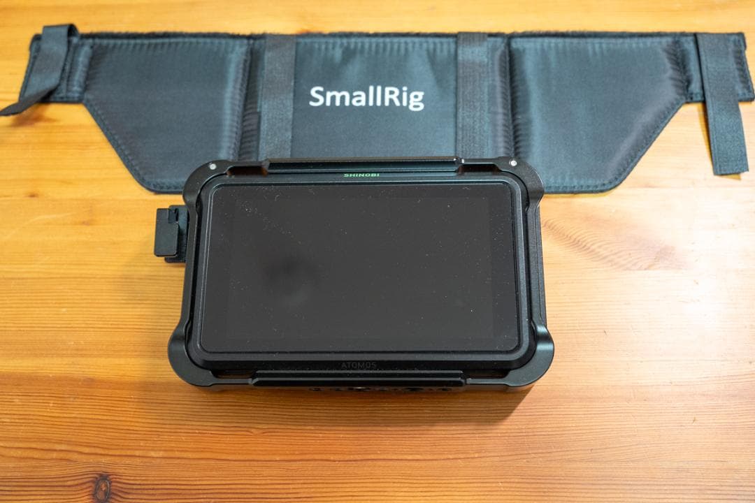 【最終値下げ】Atomos SHINOBI Smallrigケージとサンフード付