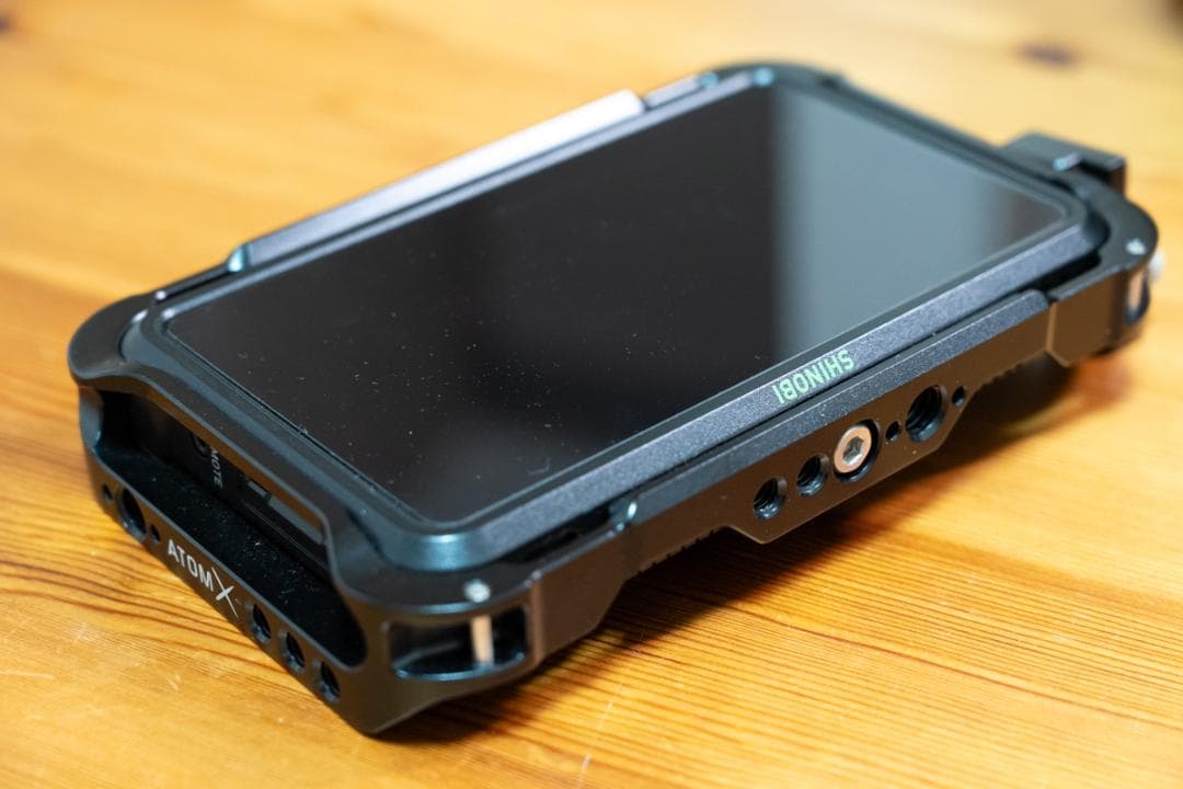 【最終値下げ】Atomos SHINOBI Smallrigケージとサンフード付