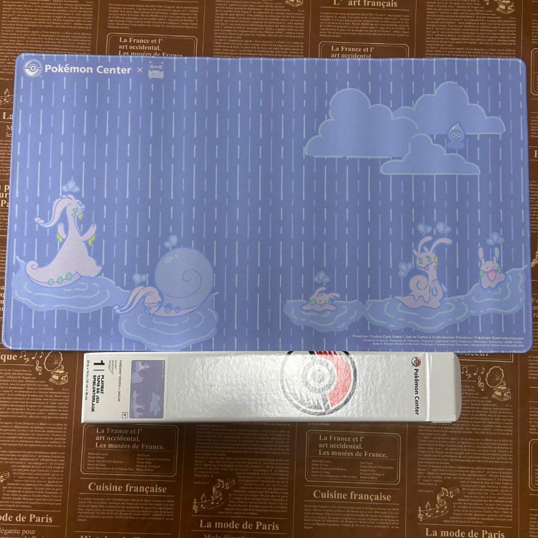 【 海外限定品！】ヌメルゴン OMOCAT コラボ限定品 ポケモン プレイマット