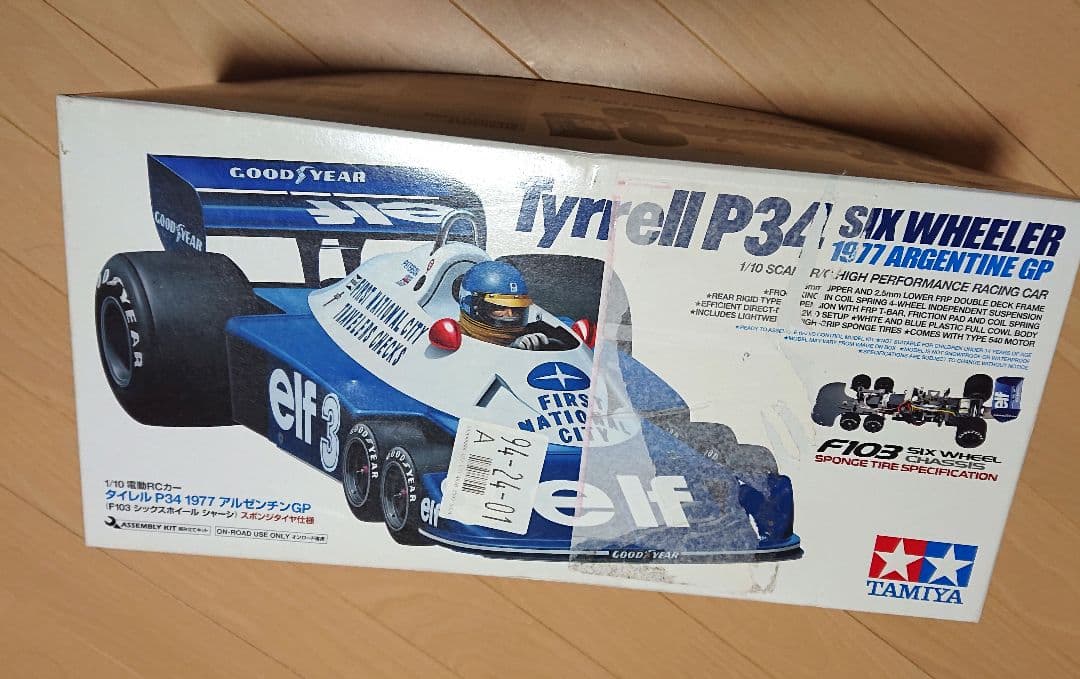 TAMIYA Tyrrell P34 1/10 ラジコンカー 送信機付き