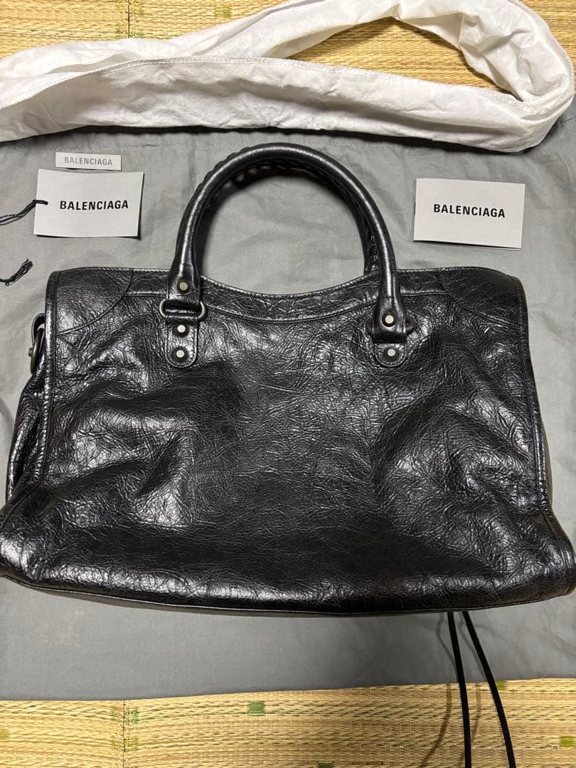 使用3回程度　バレンシアガ　Le City バッグ ミディアム ブラック