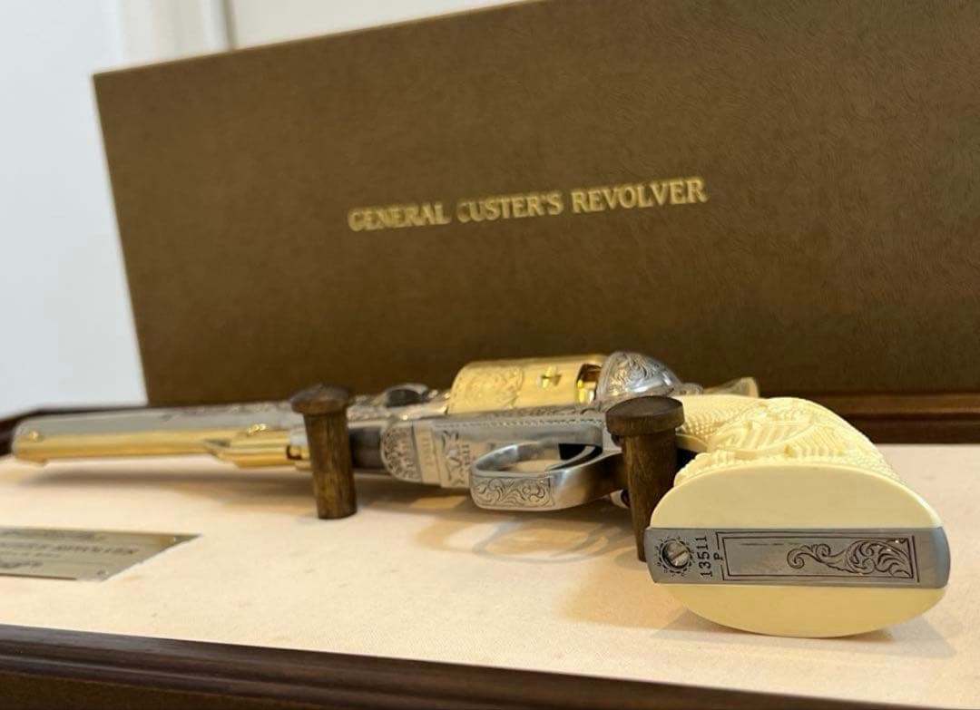 フランクリンミント　額付き カスター将軍のレボルバー