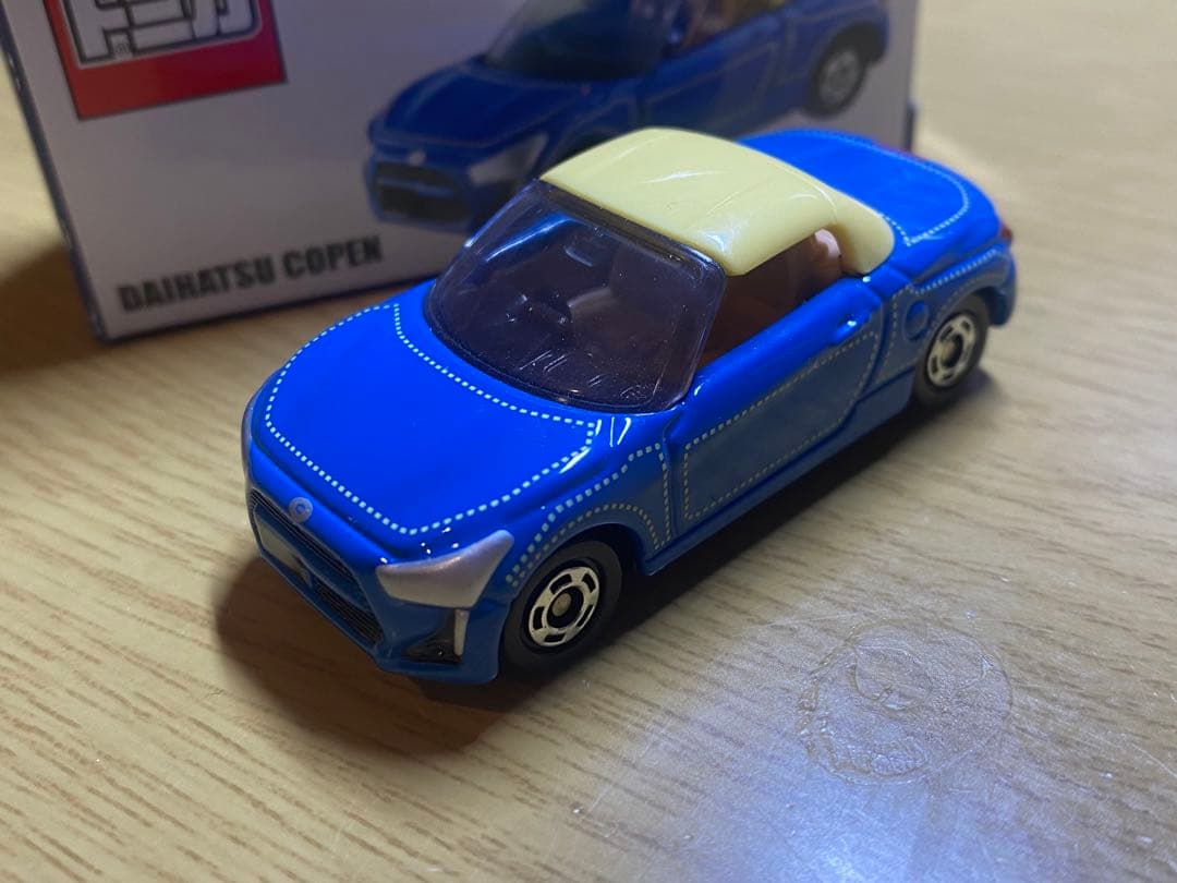 トミカ ライトオン ダイハツ コペン Right-on デニム柄 非売品