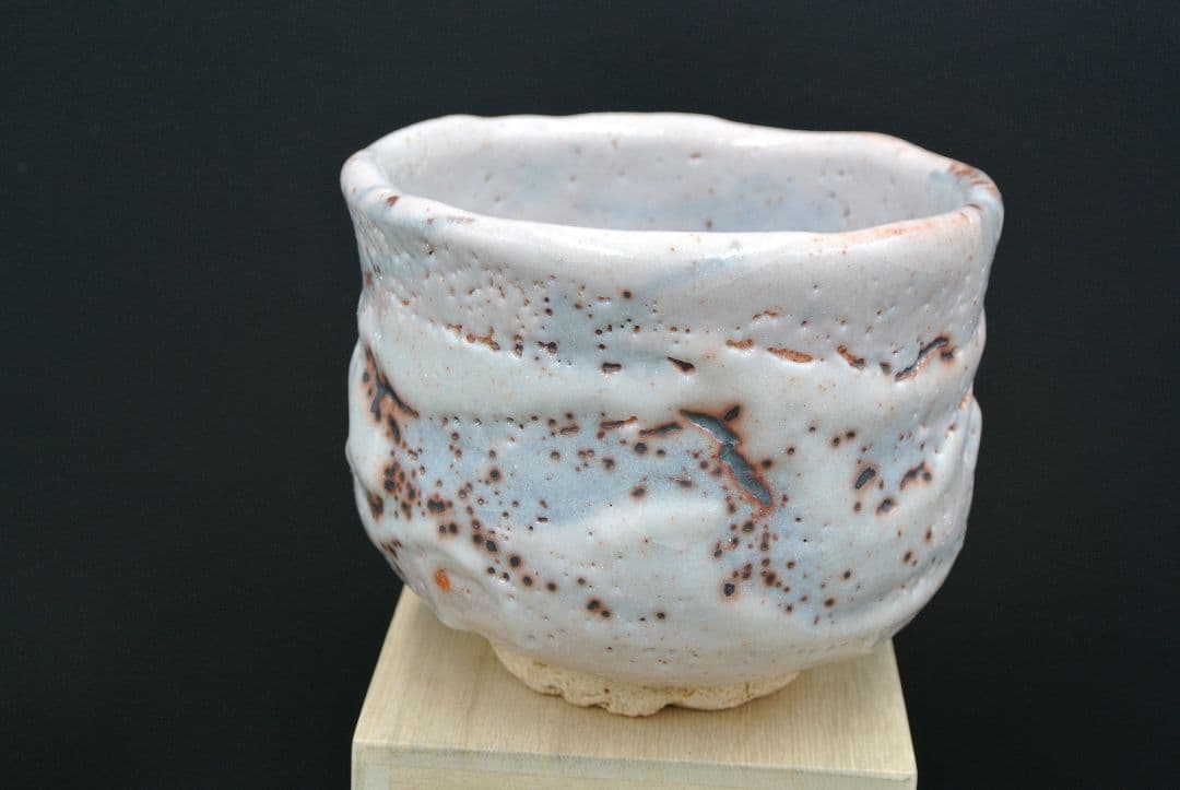 志野焼　抹茶碗