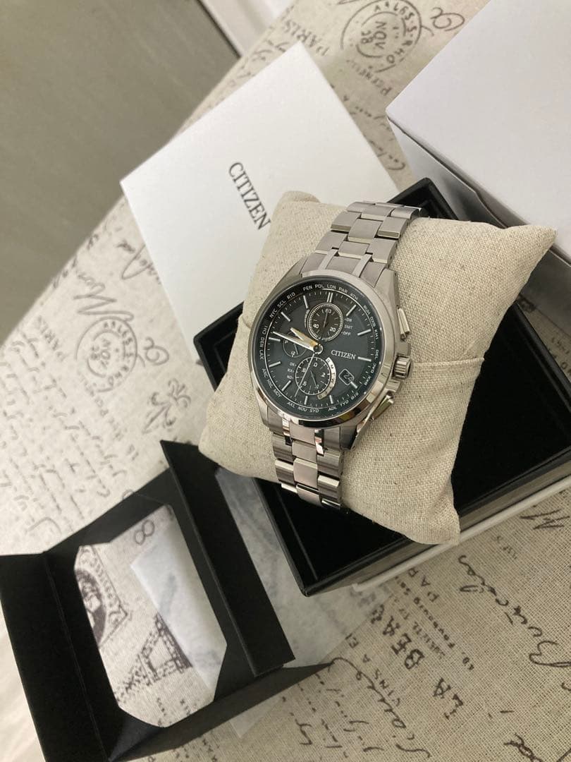 超美品！CITIZEN シチズン アテッサ チタン メンズ at8040-57e