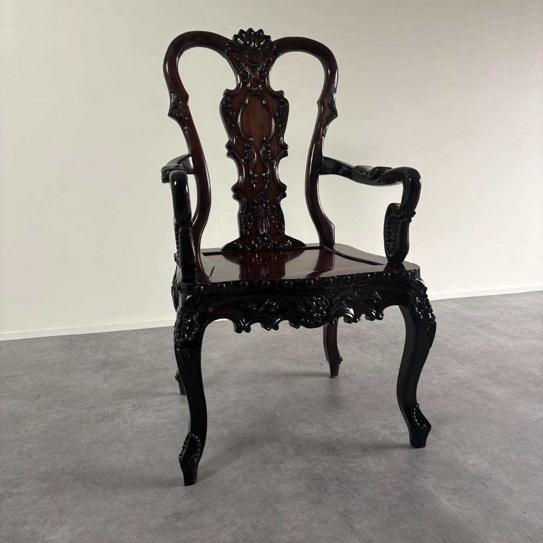 ロココ様式　彫刻　ガブリオールレッグ　チェア