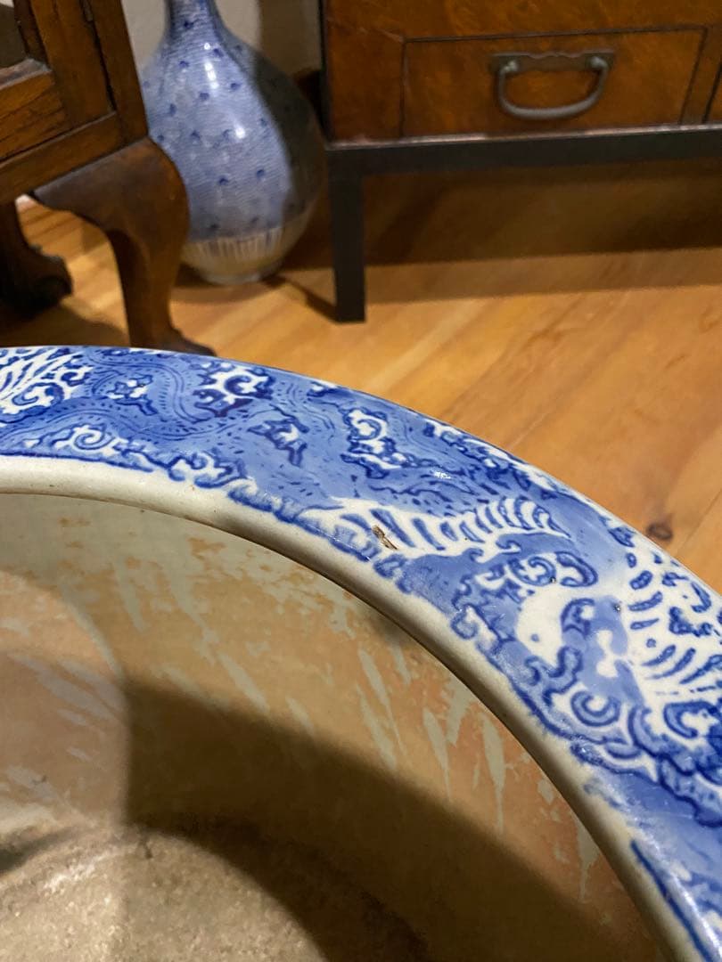 手毬紋様の可愛い大きな火鉢